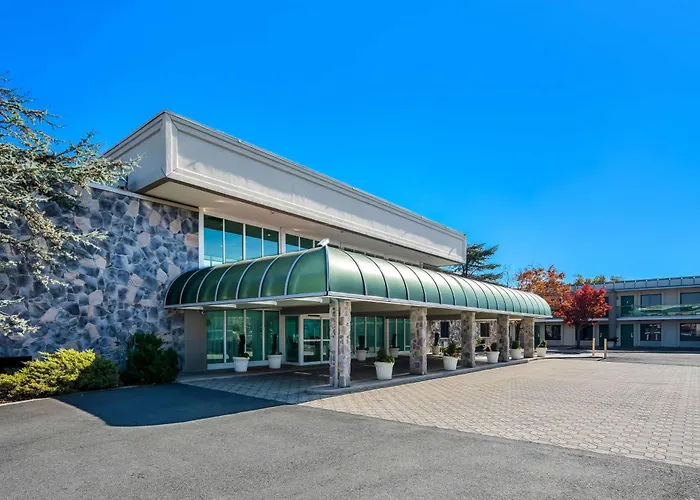Brandywine Valley Inn Surestay Plus By Best Western
