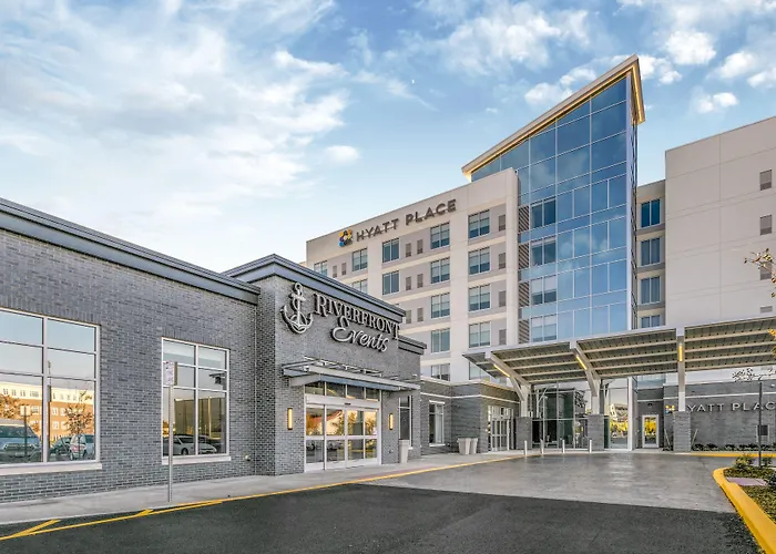 Pet Friendly hotel: Hyatt Place Wilmington Riverfront